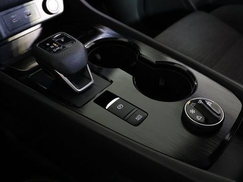 Used 2023 Nissan Rogue SV AWD/4WD image 20