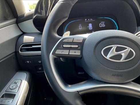 Used 2022 Hyundai Palisade SE FWD image 12