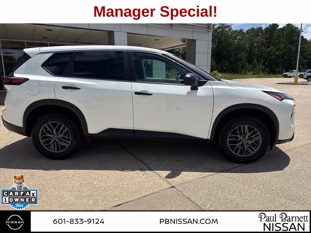 Used 2025 Nissan Rogue S FWD image 9