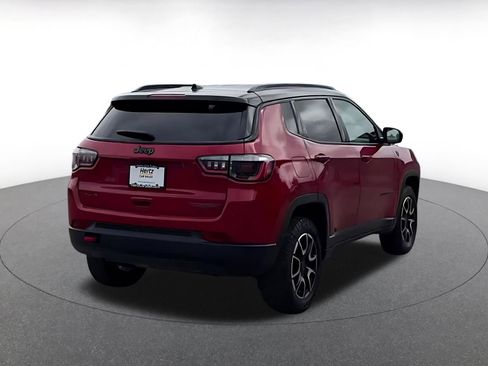Used 2025 Jeep Compass Trailhawk AWD/4WD image 14