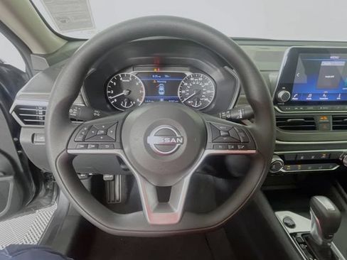 New 2026 Nissan Altima 2.5 SV FWD image 8