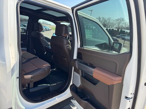 Used 2025 Ford F150 King Ranch w/ FX4 Off-Road Package AWD/4WD image 18