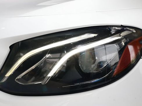 Used 2020 Mercedes-Benz E 63 AMG S image 33