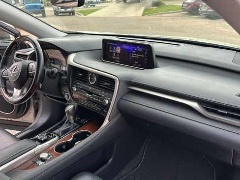 Used 2019 Lexus RX 350L FWD image 21