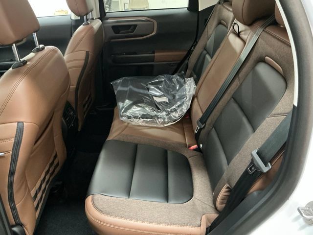 New 2026 Ford Bronco Sport Outer Banks AWD/4WD image 12
