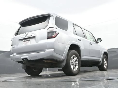 Used 2015 Toyota 4Runner SR5 Premium AWD/4WD image 11