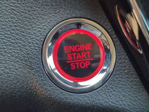 Used 2022 Honda HR-V EX image 16