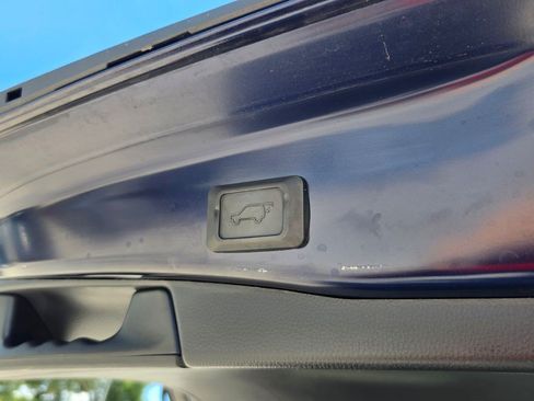 Used 2021 Toyota RAV4 XLE Premium FWD image 42