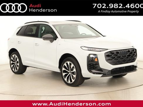 New 2026 Audi Q3 quattro 2.0T AWD/4WD image 1