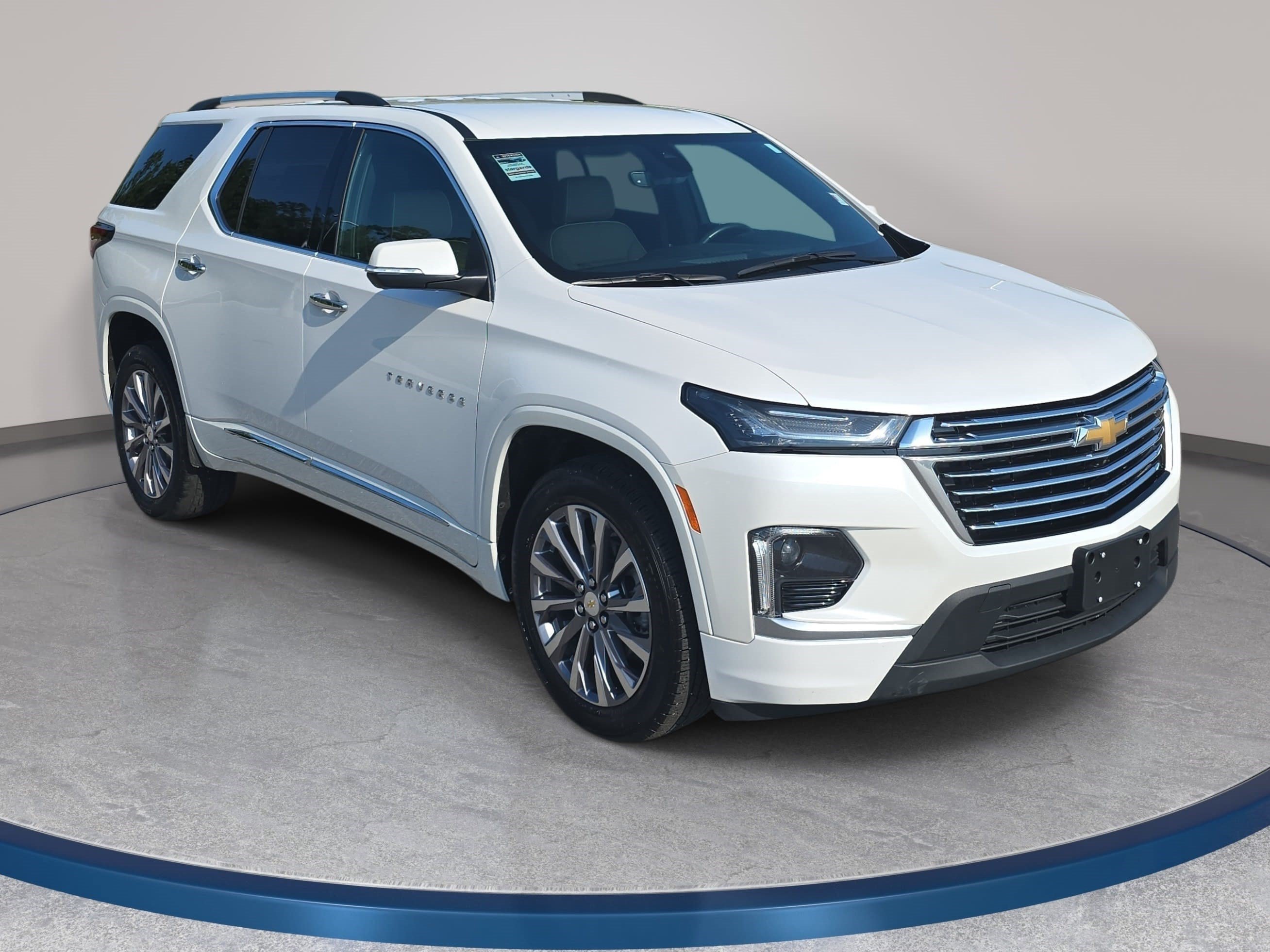 Used 2022 Chevrolet Traverse Premier AWD/4WD image 3
