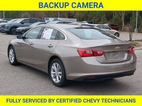 Used 2025 Chevrolet Malibu LT FWD image 8