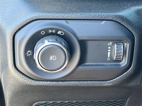 Used 2023 Jeep Wrangler Sport image 32