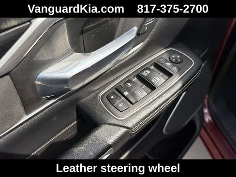 Used 2023 RAM 1500 Laramie AWD/4WD image 17