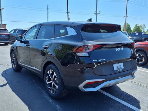 Used 2023 Kia Sportage EX FWD image 27