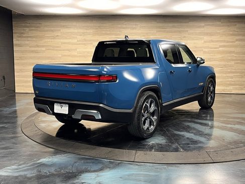Used 2022 Rivian R1T Adventure image 9