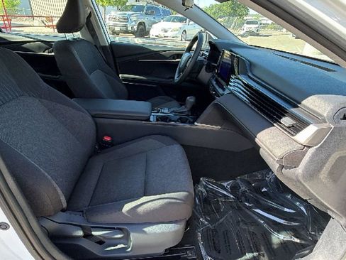 Certified 2025 Toyota Camry LE image 40