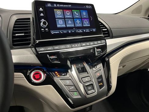 New 2027 Honda Odyssey Touring image 21
