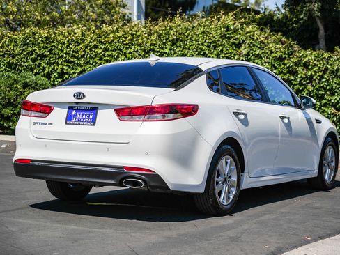 Used 2018 Kia Optima LX FWD image 6
