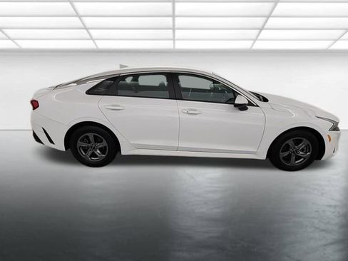 Used 2023 Kia K5 LXS FWD image 8