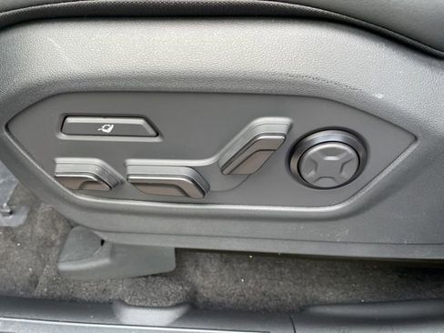 New 2026 Hyundai Santa Fe Calligraphy AWD/4WD image 9