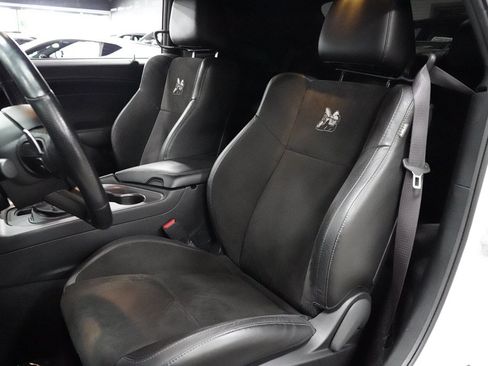 Used 2023 Dodge Challenger R/T Scat Pack RWD image 13