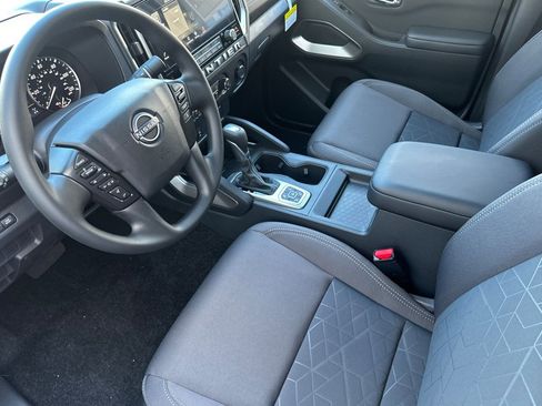 New 2026 Nissan Frontier SV w/ Tow Package AWD/4WD image 7