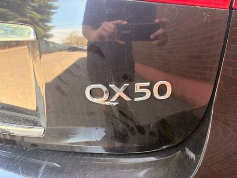 Used 2017 INFINITI QX50 AWD image 30