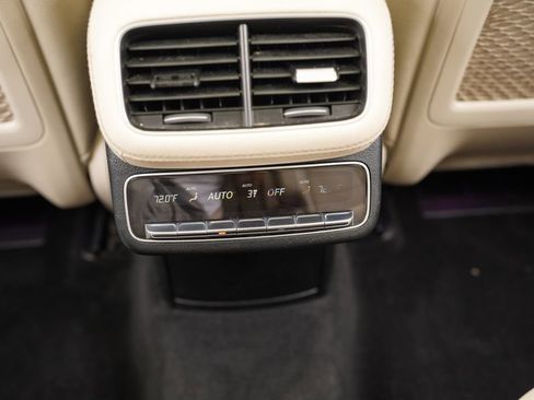 Used 2023 Mercedes-Benz GLS 450 4MATIC image 36