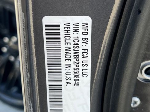 Used 2023 Jeep Wagoneer Series II image 31