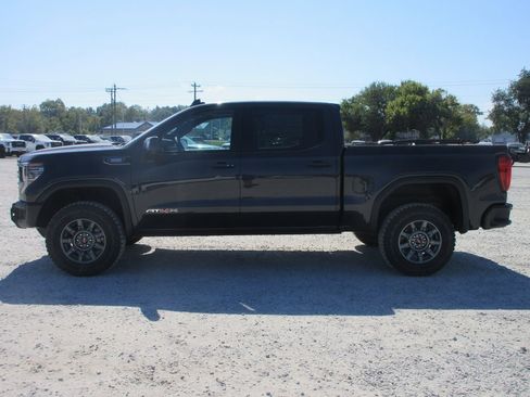 New 2026 GMC Sierra 1500 AT4X image 10