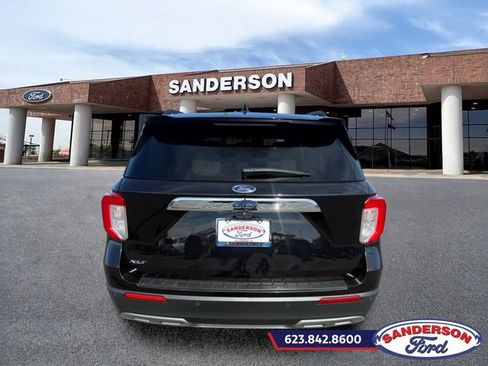 Certified 2020 Ford Explorer XLT w/ Equipment Group 202A RWD image 4