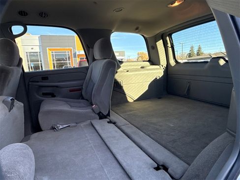 Used 2005 Chevrolet Tahoe LS w/ Skid Plate Package, Off Road image 10