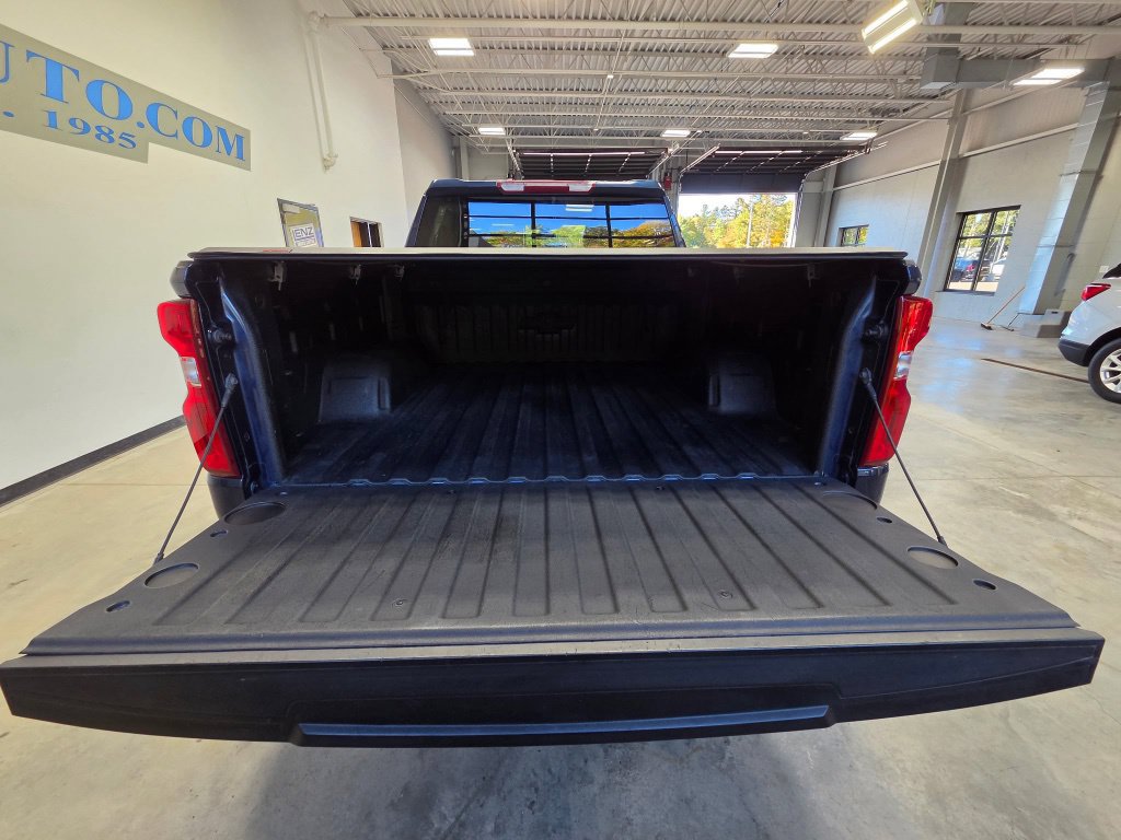 Used 2021 Chevrolet Silverado 1500 RST AWD/4WD image 9