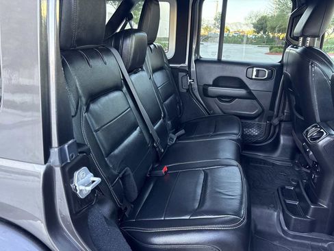 Used 2019 Jeep Wrangler Unlimited Sahara w/ Quick Order Package 24M Moab image 14