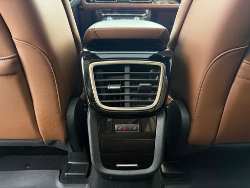 Used 2023 Lincoln Nautilus Reserve w/ Equipment Group 202A image 30