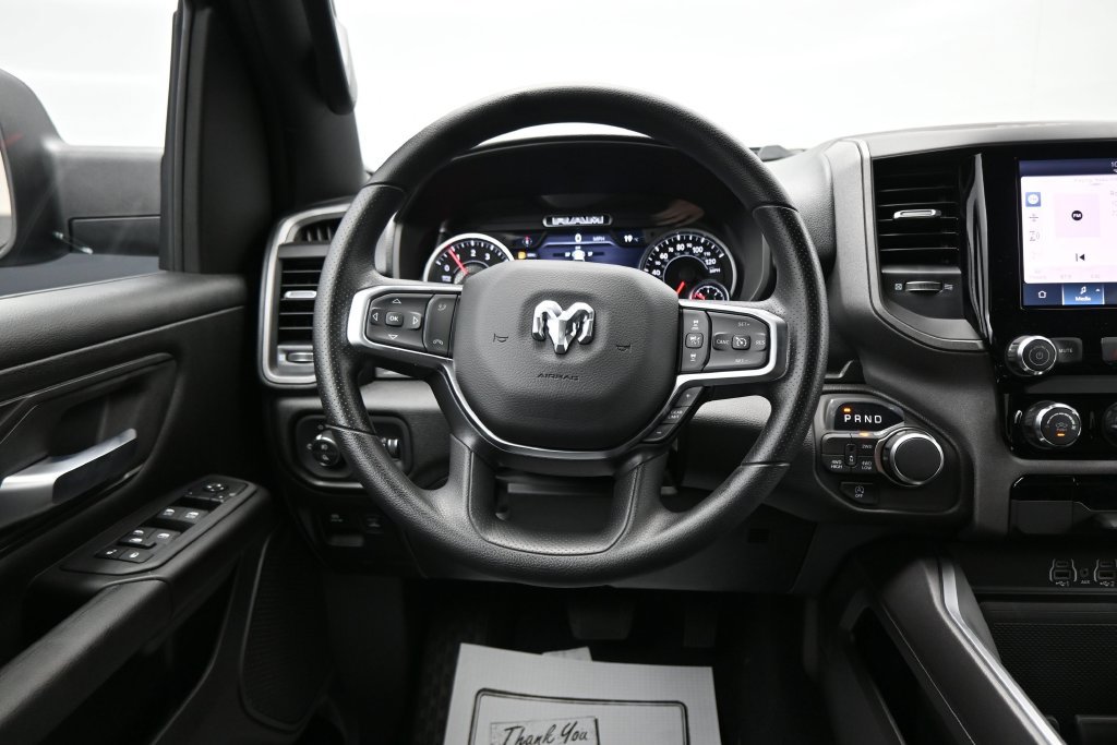 Used 2027 RAM 1500 Express AWD/4WD image 16
