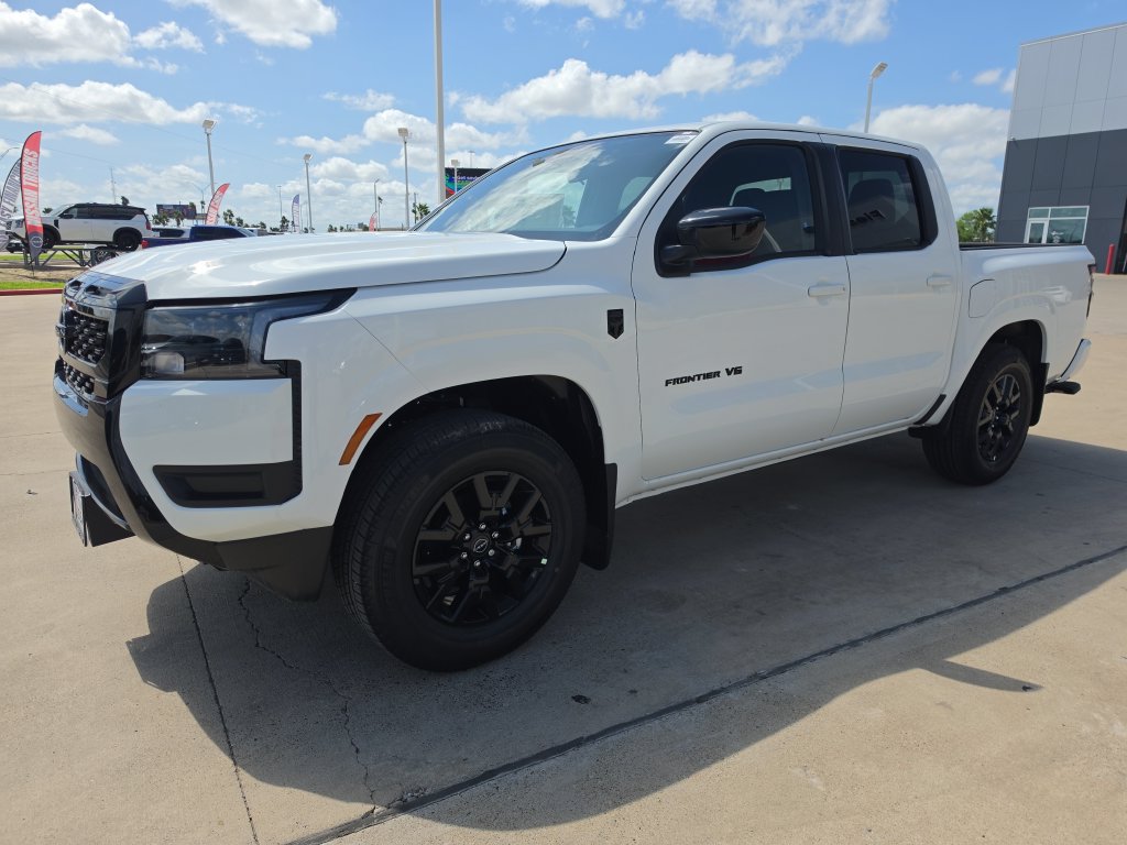New 2027 Nissan Frontier SV w/ Tow Package RWD image 2