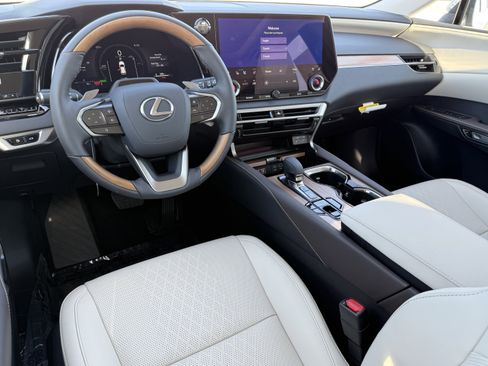 New 2026 Lexus RX 350 RX 350h Premium+ image 25