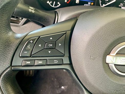 Used 2023 Nissan Altima 2.5 S FWD image 31