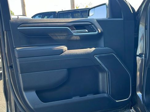 Used 2023 Chevrolet Silverado 1500 LT image 10