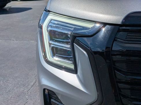 Used 2026 GMC Terrain Elevation w/ Black Edition FWD image 11