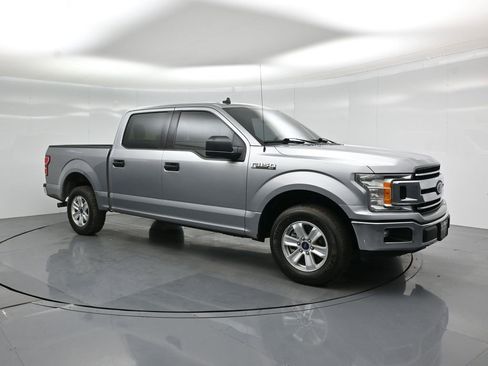 Certified 2020 Ford F150 XLT w/ Equipment Group 301A Mid RWD image 20