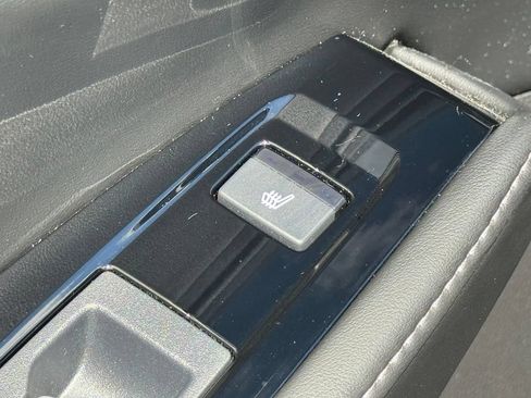 Certified 2023 Honda Accord Touring image 15