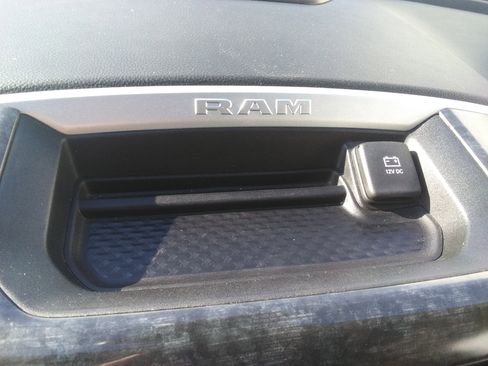 Used 2020 RAM 1500 Big Horn image 26