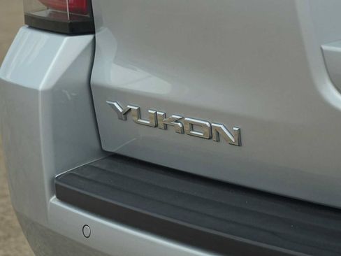 Used 2020 GMC Yukon SLT w/ Open Road Package AWD/4WD image 8