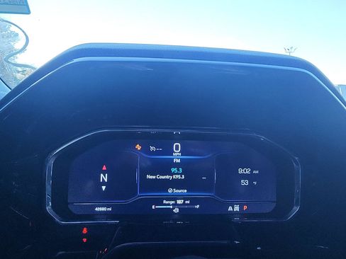 Used 2023 Chevrolet Silverado 1500 LTZ image 13