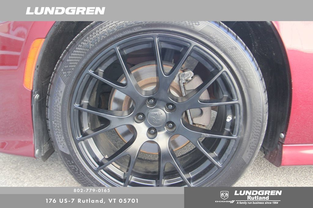 Used 2019 Dodge Charger R/T w/ Plus Group RWD image 12
