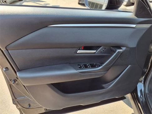 Used 2024 MAZDA CX-50 AWD 2.5 S w/ Preferred Package image 11