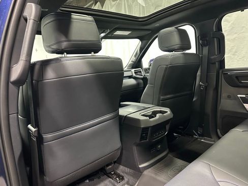 Used 2025 Toyota Tundra Platinum AWD/4WD image 51