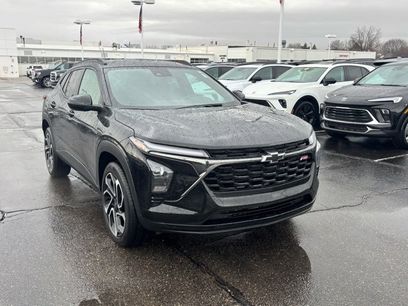 Certified 2025 Chevrolet Trax RS w/ Sunroof Package